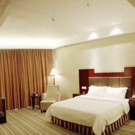 Phoenix Grand Hotel Fenghuang Exterior foto