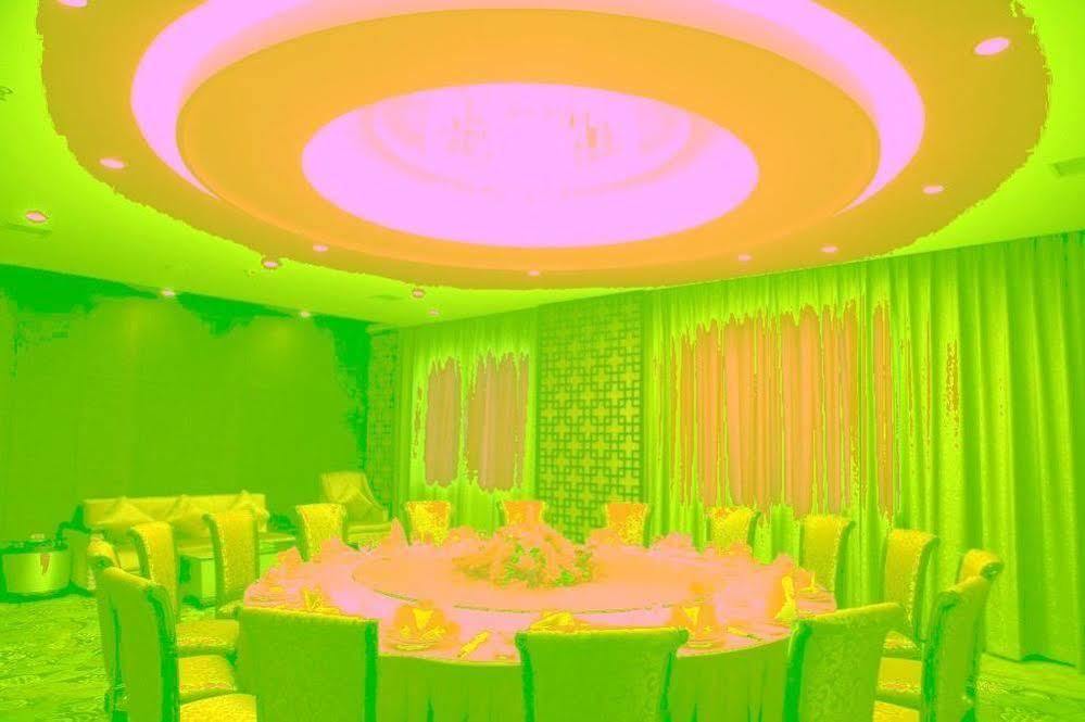 Phoenix Grand Hotel Fenghuang Exterior foto