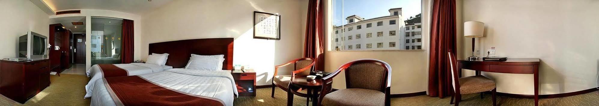 Phoenix Grand Hotel Fenghuang Exterior foto